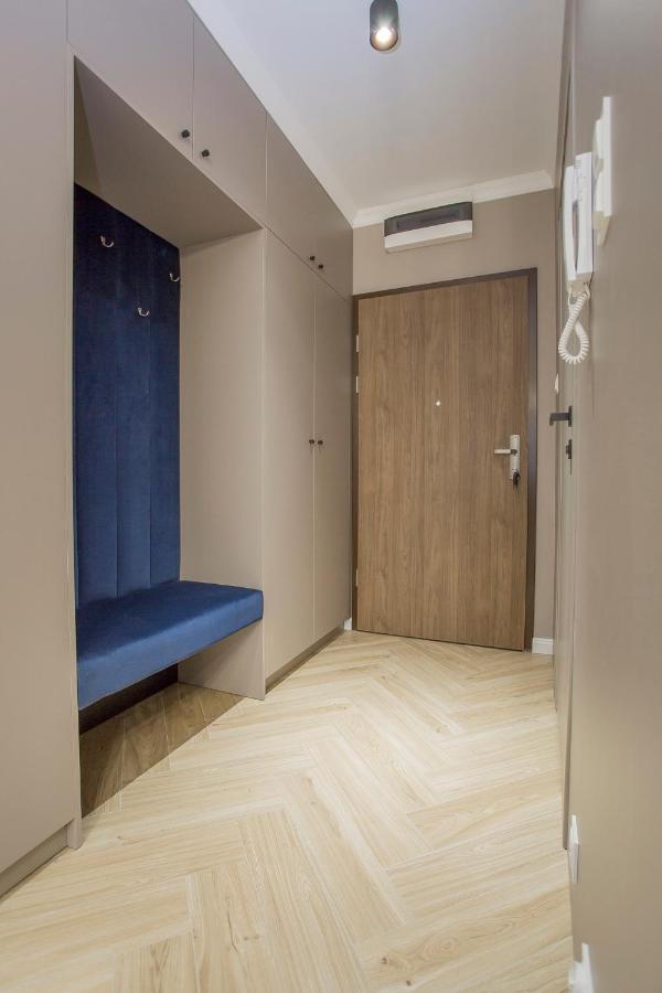 Przy Centrum I Dworcu Apartment *